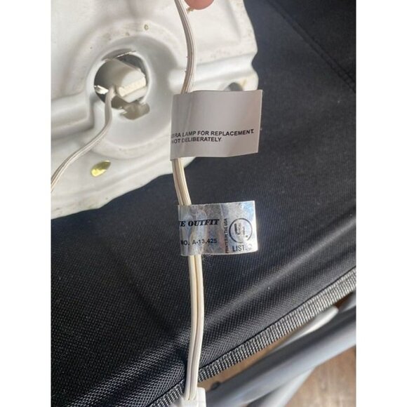 Vintage Halloween Haunted House Ceramic Mansion Light Up Ghosts Spooky BULB - Picture 9 of 12